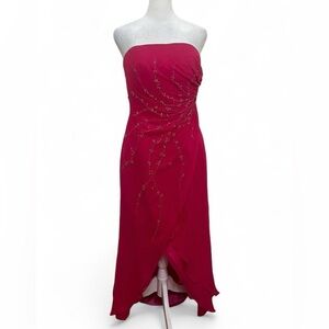 Elegant Strapless Red Dress